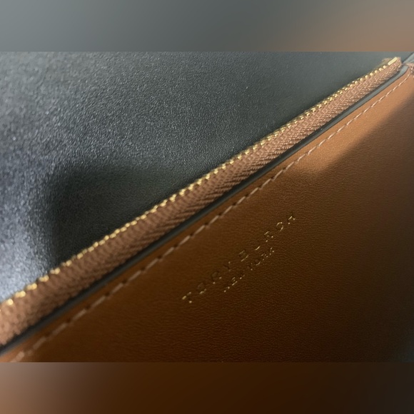 NEW Tory Burch Eleanor Black Leather Small Convertible Shoulder/Crossbody Bag - Picture 10 of 16